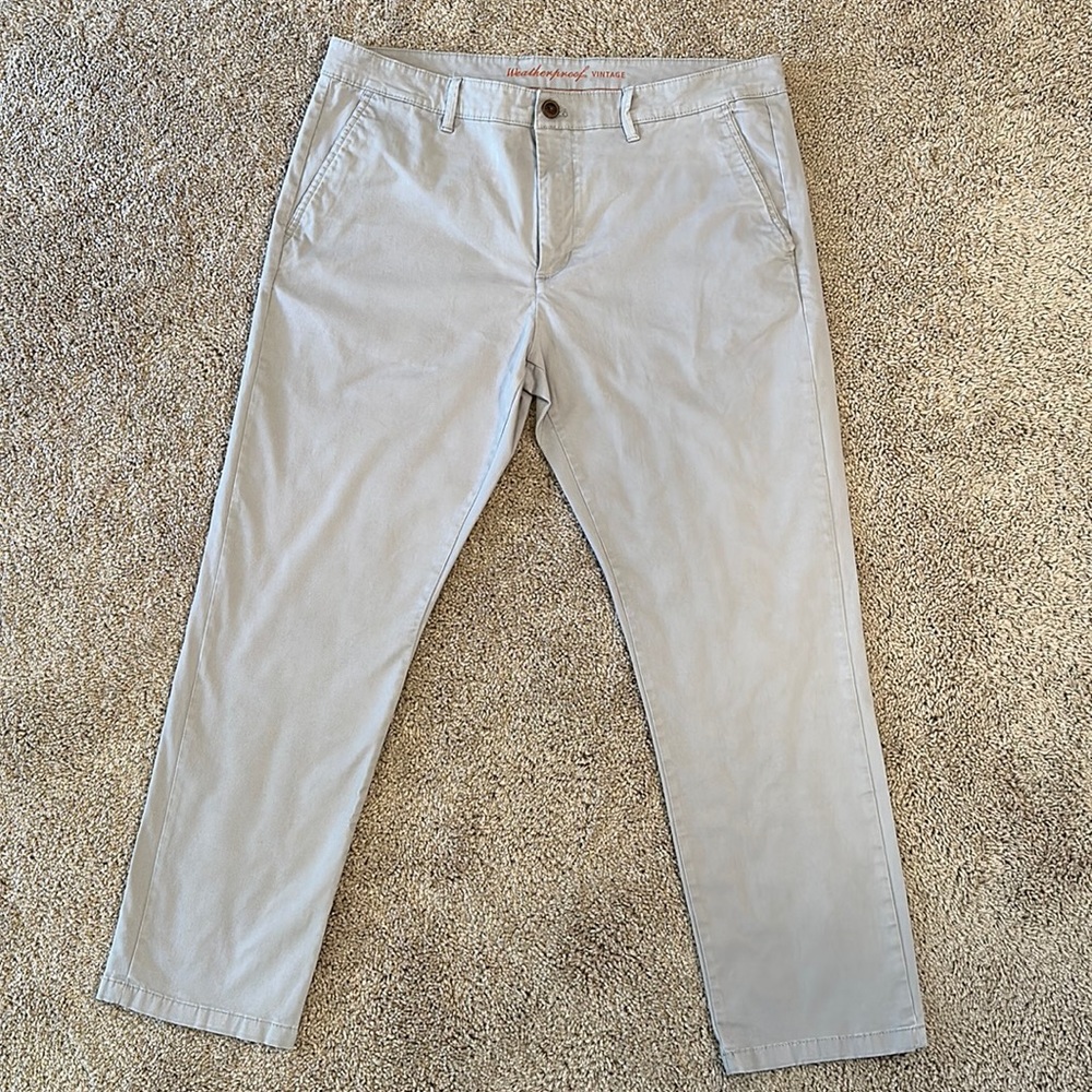 Weatherproof Vintage light gray chinos.size 36” X 30”. Excellent Used Condition.